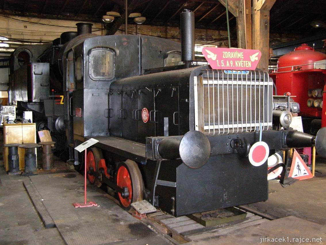 Výtopna Zdice 03 - lokomotiva 1435 BN 60 - Bé-en-ka