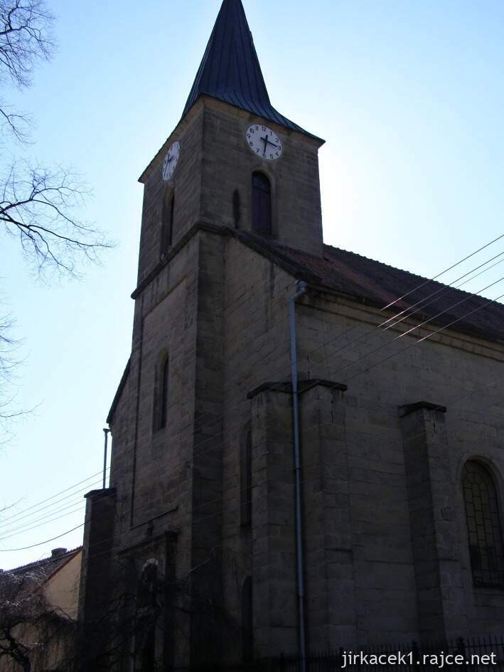 H - Rusava - evangelický kostel sv. Trojice v roce 2012