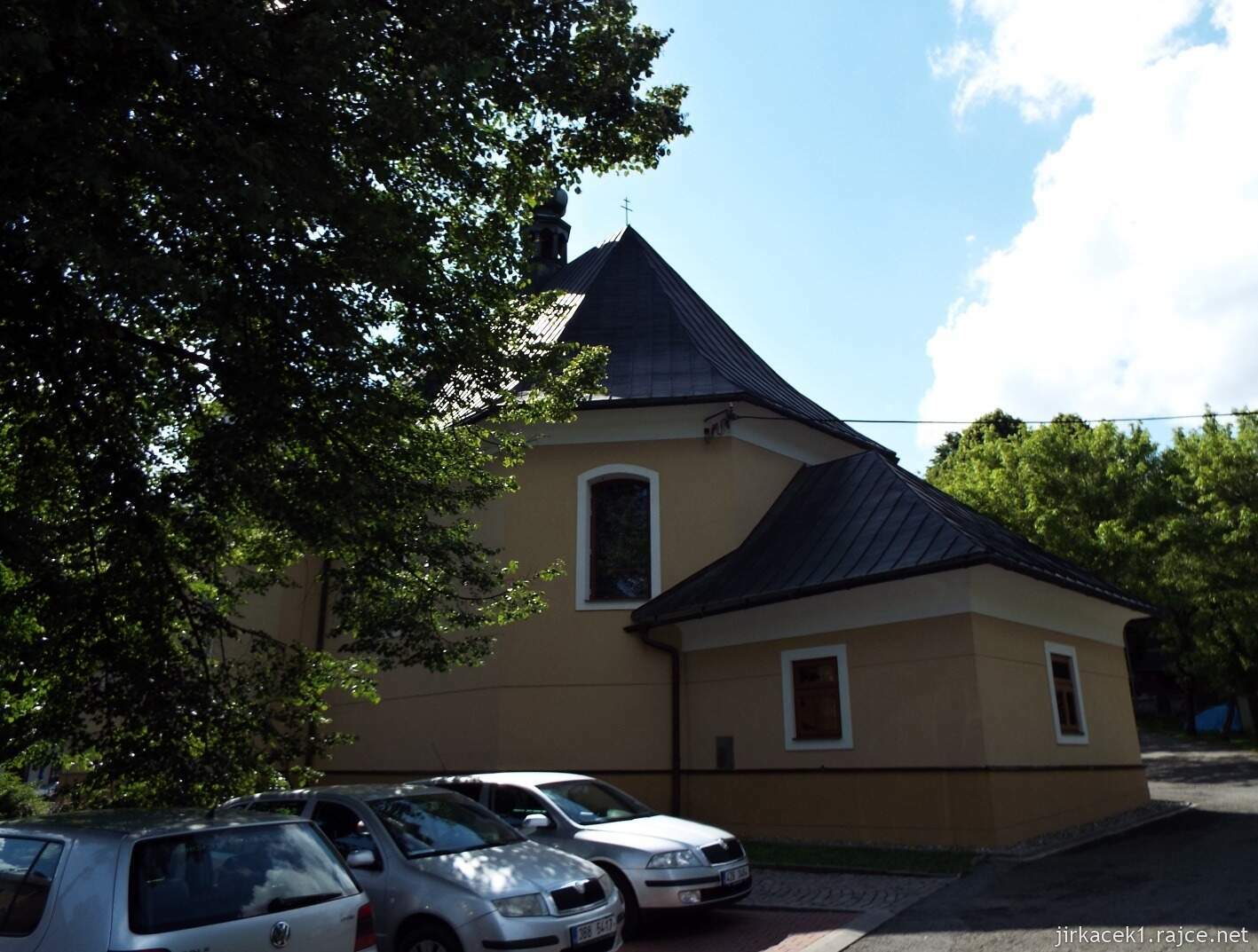 017 - Nový Hrozenkov - kostel sv. Jana Křtitele 16 - presbytář
