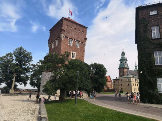 Polsko - město Krakow - Polsko - královské město Krakow - Královský hrad na Wawelu...