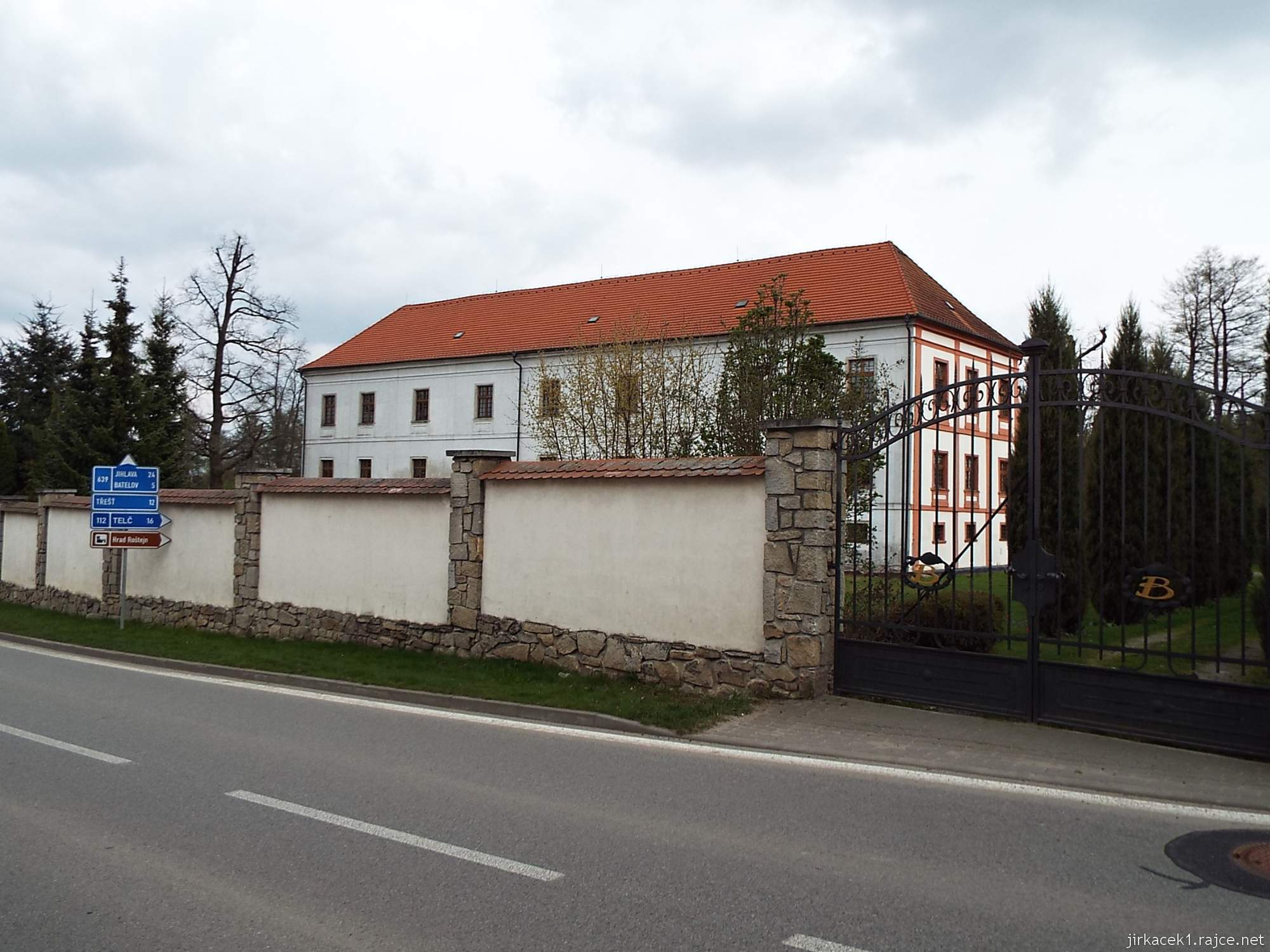 Horní Cerekev - zámek 05 - hlavní budova zámku