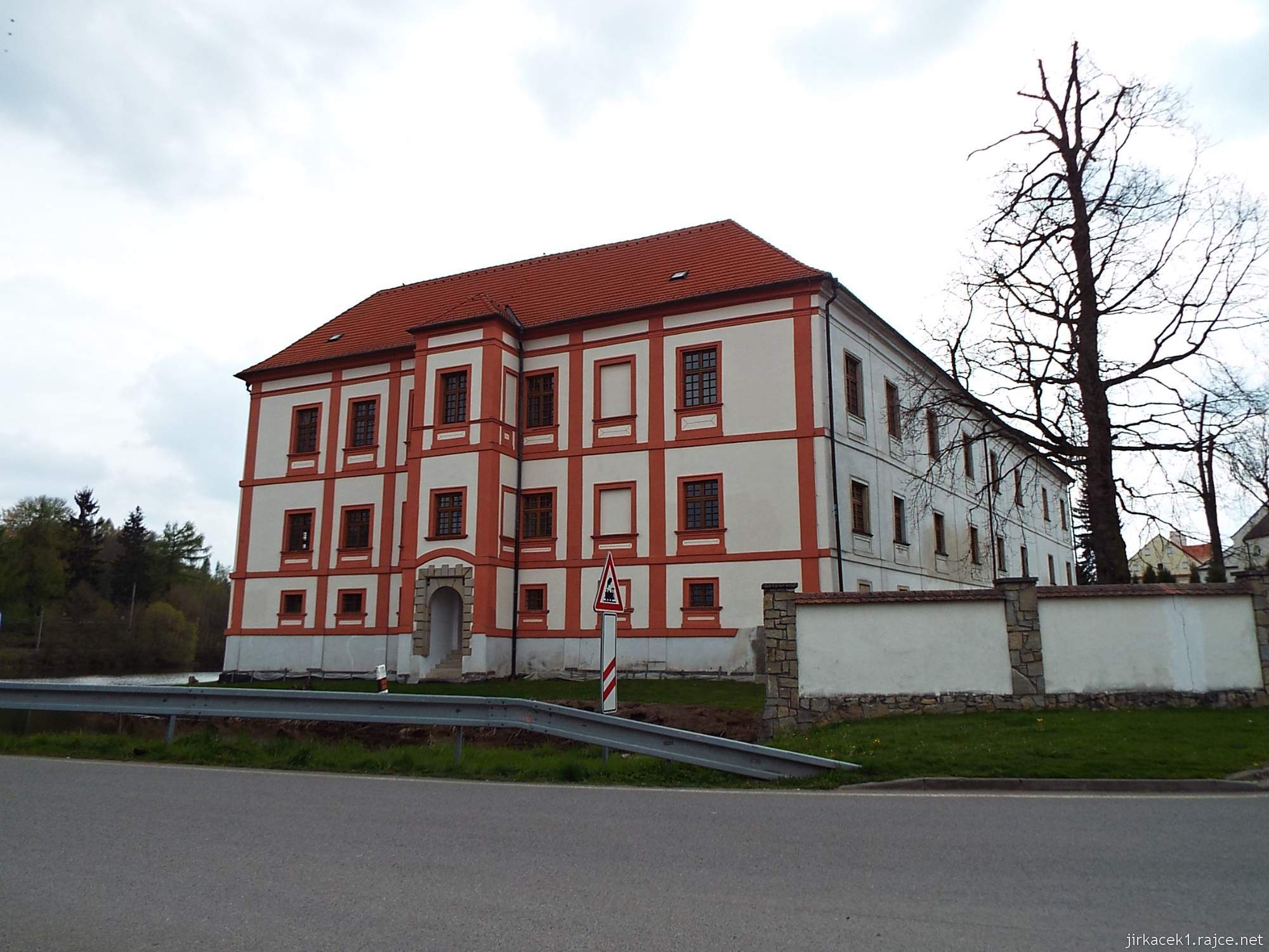 Horní Cerekev - zámek 07 - hlavní budova zámku