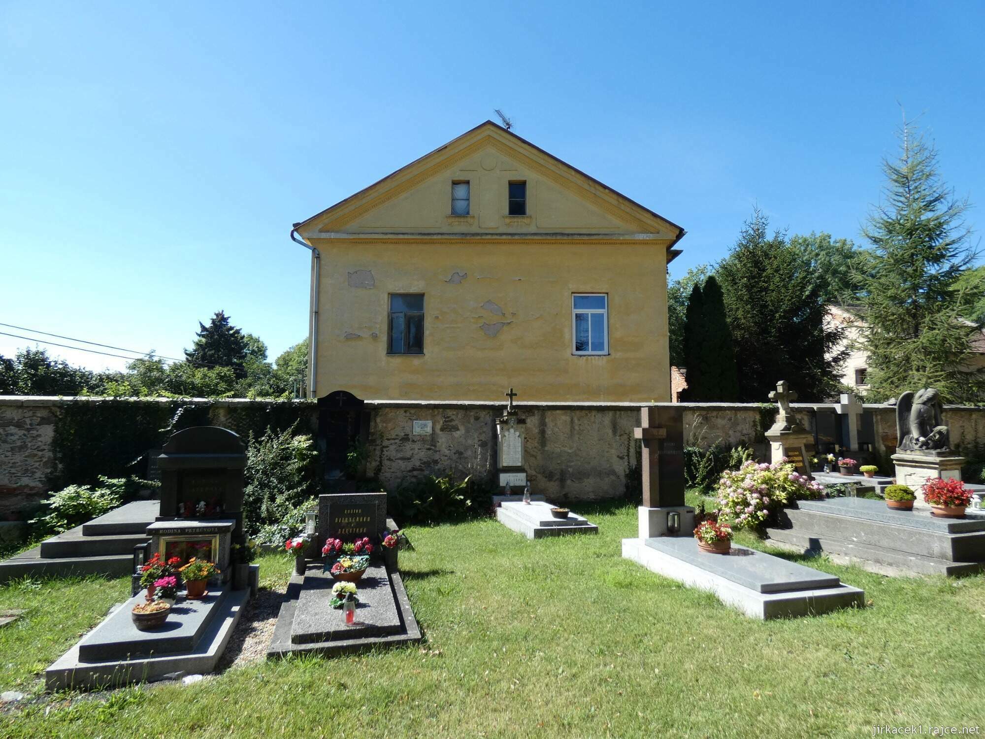 W - Křečhoř - kostel sv. Václava a Božího Těla 007